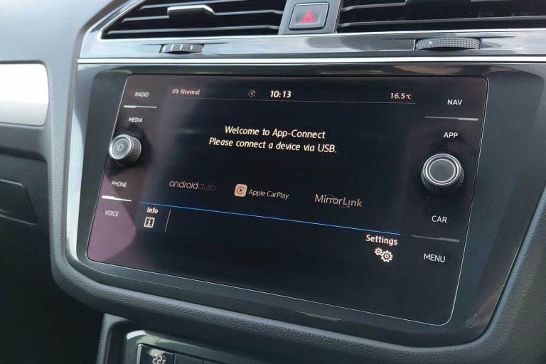 2017 Volkswagen Tiguan 2.0 TDI 150 4Motion SE Nav 5dr SUV Diesel Manual