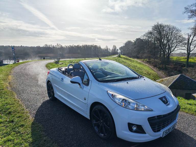 Peugeot, 207, Convertible, 2012, Manual, 1598 (cc), 2 doors