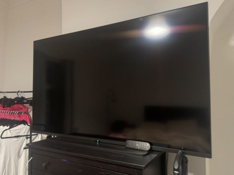65 inch sky glass TV 