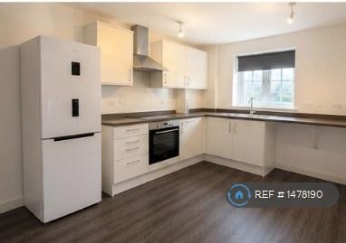 2 bedroom flat in Tame Close, Birmingham, B42 (2 bed) (#1478190)