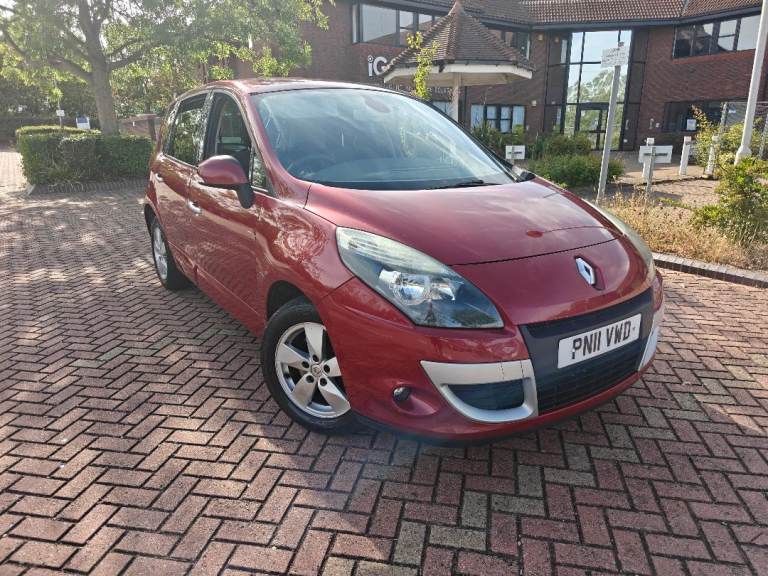 Renault, SCENIC, MPV, 2011, Semi-Auto, 1461 (cc), 5 doors