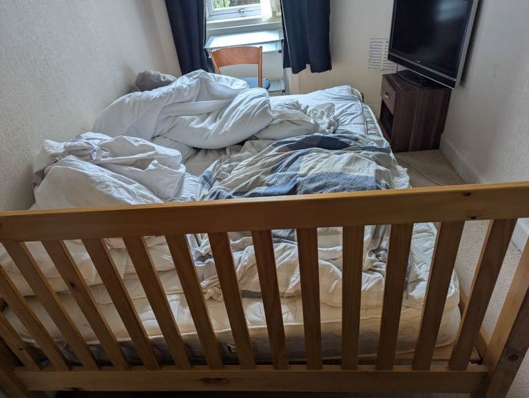 King size bed & mattress  Good quality   including mattress £65 for both Collection only 