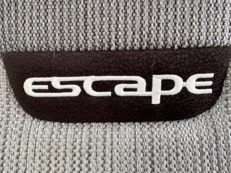 SWIFT ESCAPE 695 - 2017