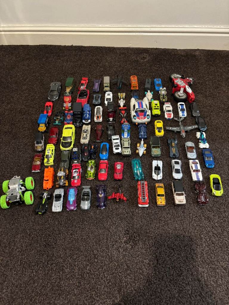 Hot Wheels Mixed Selection Of Cars