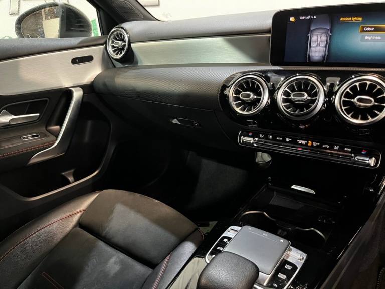 2018 Mercedes-Benz A-Class 1.3 A200 AMG Line (Premium) Hatchback 5dr Petrol 7G-DCT Euro 6 (s/s) (...