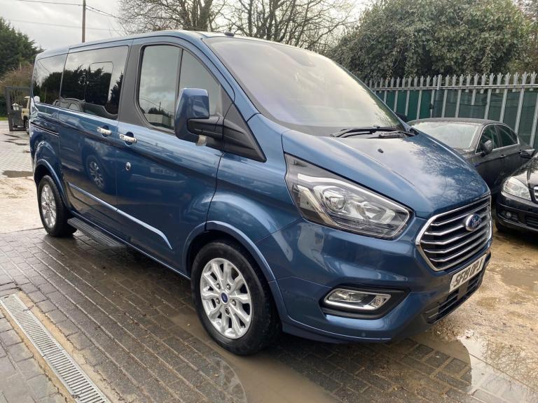 2019 Ford Tourneo Custom 2.0 320 EcoBlue Titanium Minibus Double Cab 5dr Diesel Manual L1 Euro 6 ...
