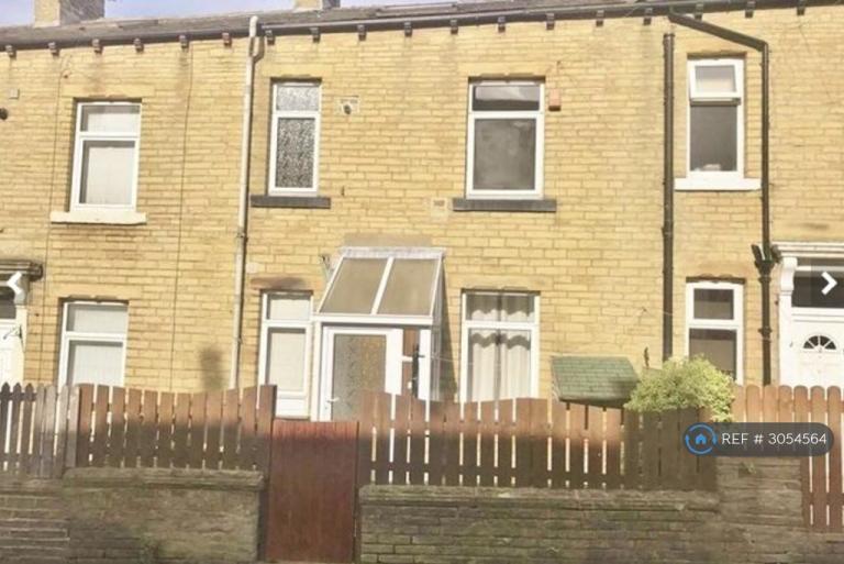 2 bedroom house in Matlock Street, Halifax, HX3 (2 bed) (#3054564)