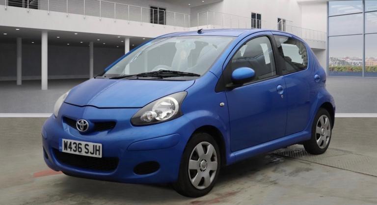 2010 Toyota AYGO 1.0 VVT-i Blue 5dr MMT HATCHBACK Petrol Automatic