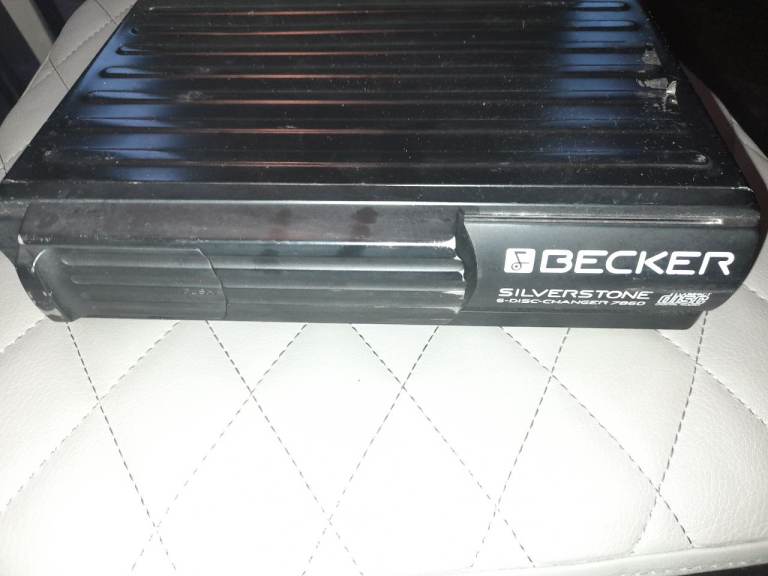BECKER Silverstone 6 disc CD changer 
