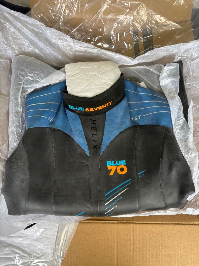 Brand new Blue Seventy wetsuit 
