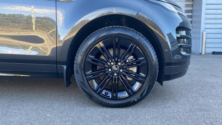 2025 Land Rover Range Rover Evoque 1.5 P270e Dynamic SE 5dr Auto ESTATE PETROL/ELECTRIC Automatic