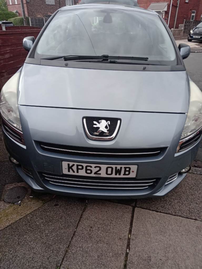 Peugeot, 5008, MPV, 2012, Manual, 1560 (cc), 5 doors