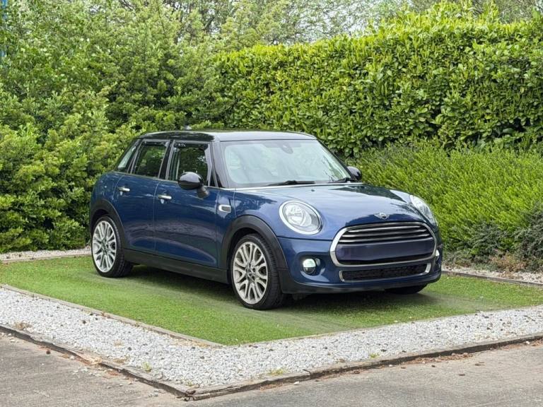 2016 MINI Hatch 1.5 Cooper D 5dr Auto HATCHBACK DIESEL Automatic