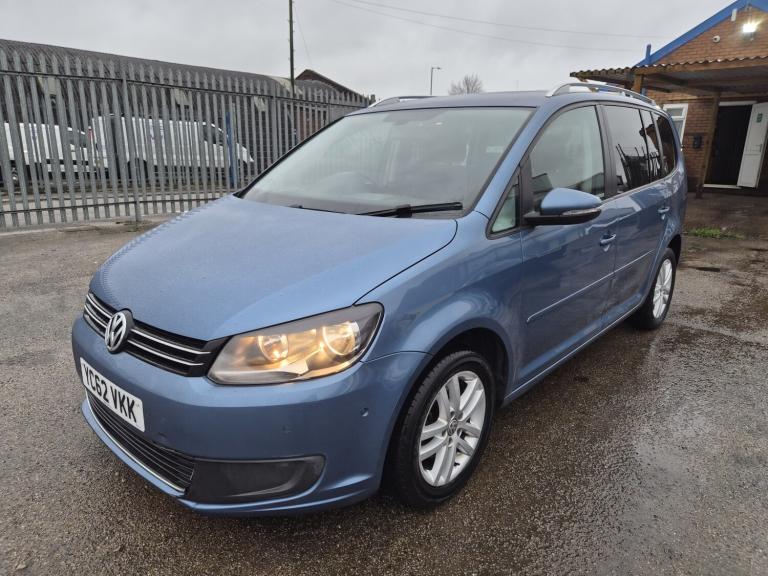 VOLKSWAGEN TOURAN 1.6 TDI SE 2012