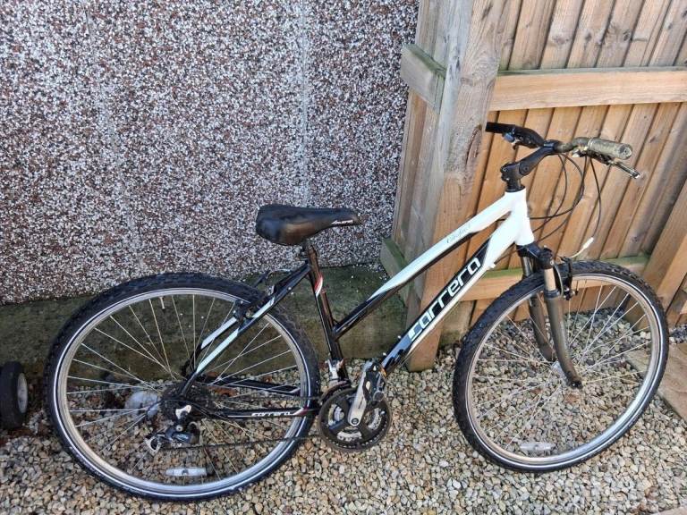 Carrera ladies hybrid bike