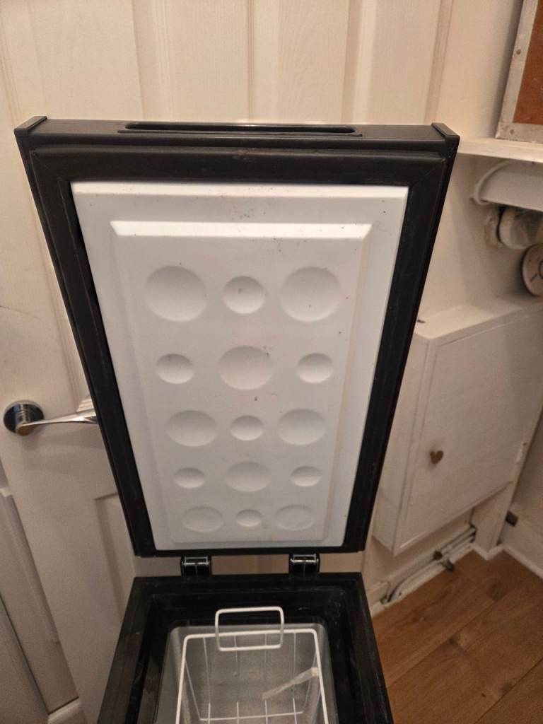 Compact Chest Freezer with Storage Basket – Good Condition