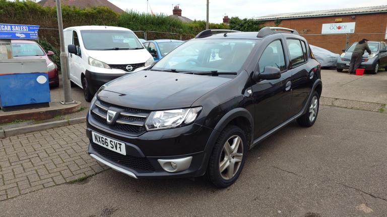  DACIA SANDERO STEPWAY 1.5 dCi Laureate 5dr, Diesel, Manual, ULEZ, Black-1 Owner