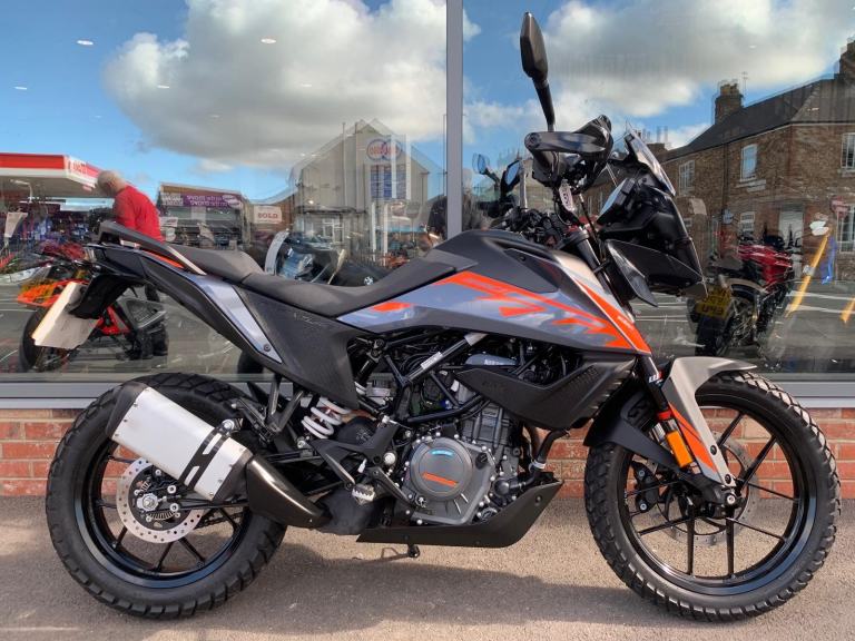 KTM 390 ADVENTURE - 5506 MILES - 2 YEAR WARRANTY 