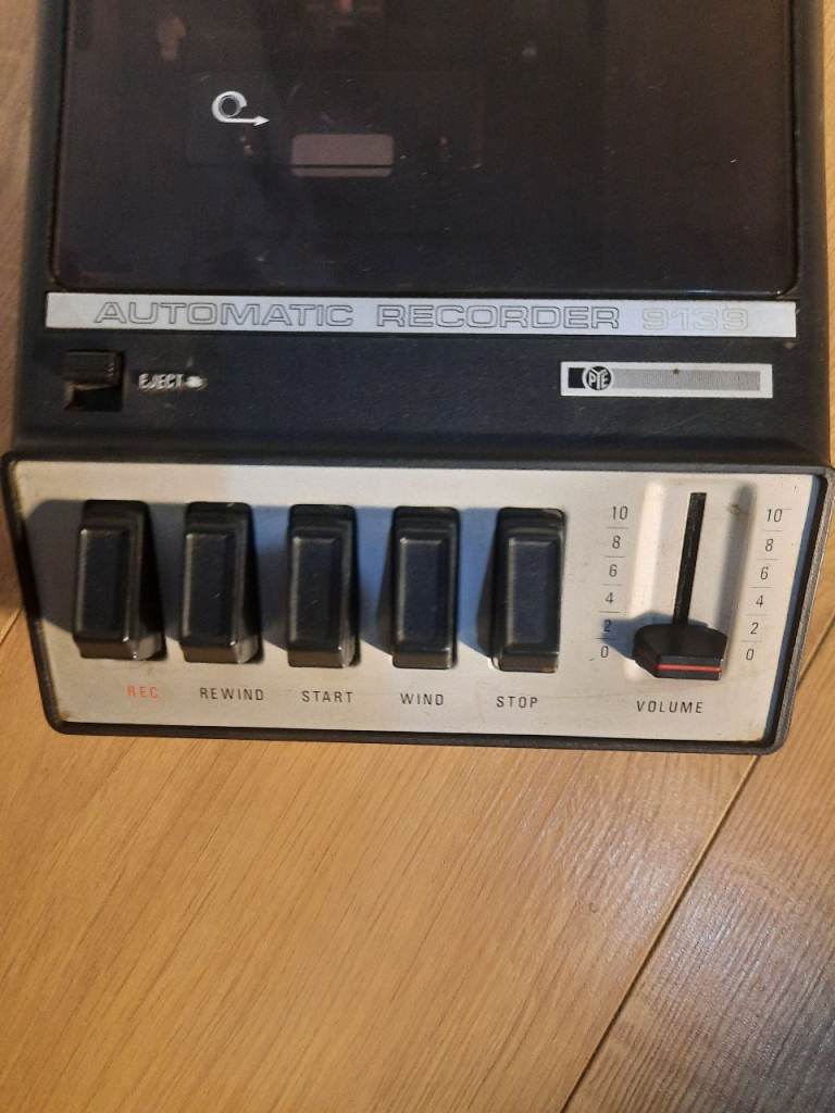 Faulty Sanyo Cassette Player (Spares and repairs only)