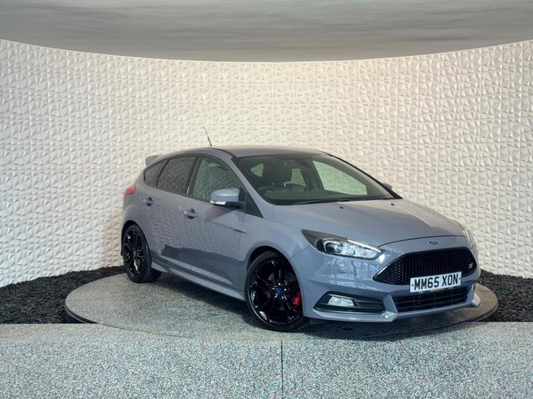2015 Ford Focus 2.0 TDCi 185 ST-3 5dr HATCHBACK DIESEL Manual