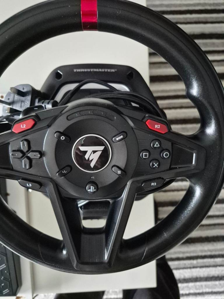 Thrustmaster Gaming Steering Wheel – Good Condition