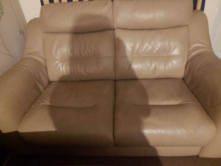 Leather sofa 