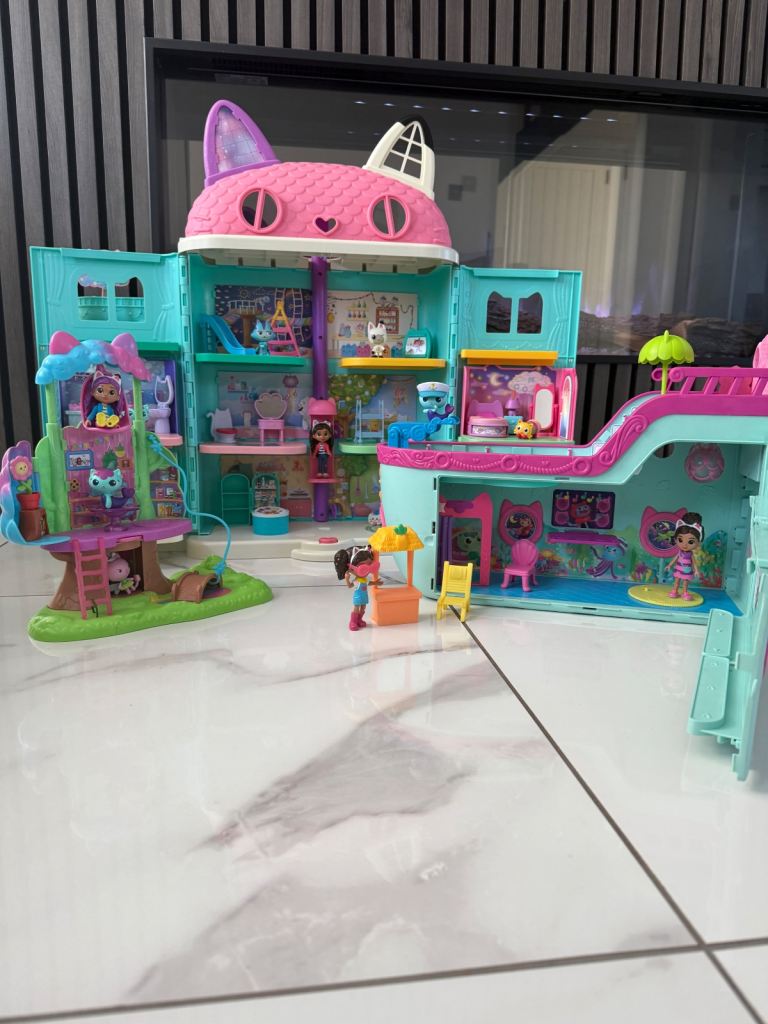 Gabby’s Doll House Bundle 
