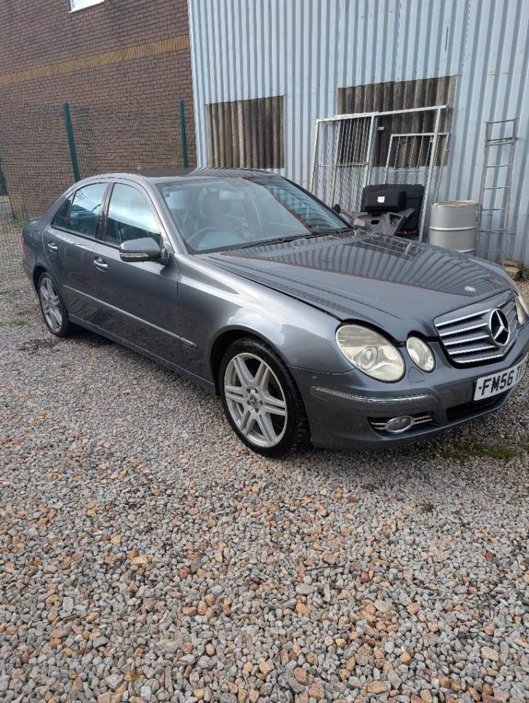 Mercedes Benz  e350