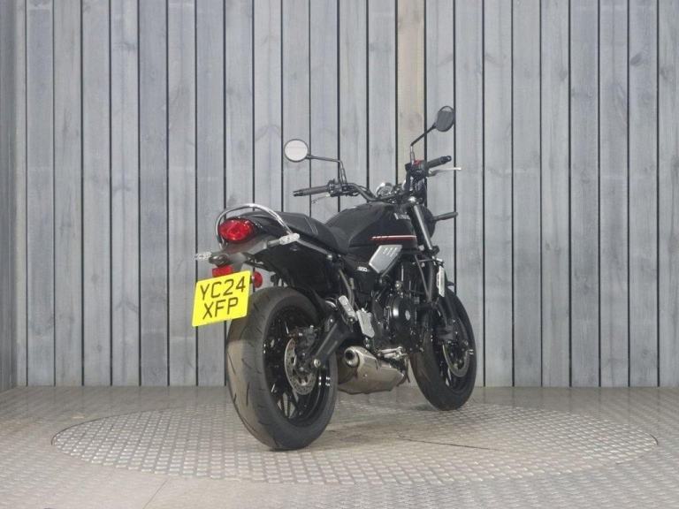2024 24 KAWASAKI Z650 RS