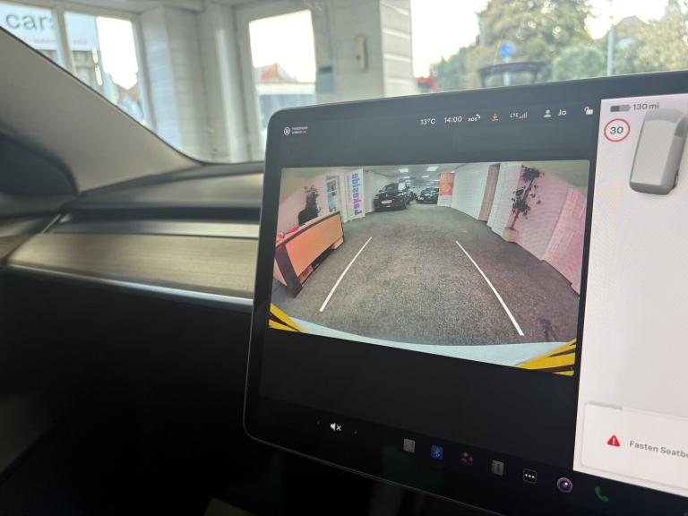 TESLA MODEL 3 Standard Range Plus 2021