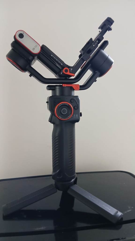 ✅️Camera gimbal Hohem isteady MT2
