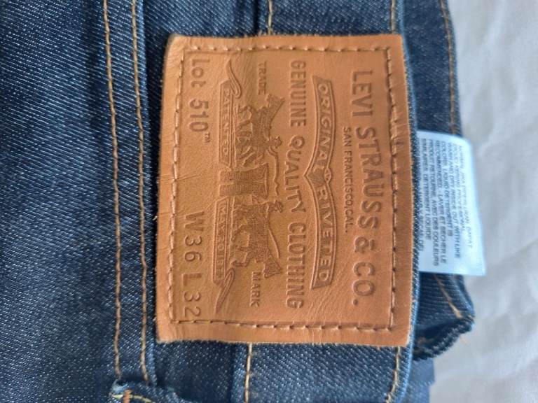 Levi's 510 Skinny Fit Jeans W36 L32 – Dark Wash, As Good As New