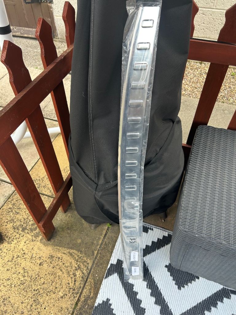 Rear bumper protector for a Kia Sportage 