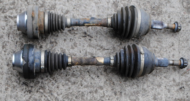 2006 VW TOUAREG MK1 2.5 TDI LEFT+RIGHT PAIR FRONT DRIVESHAFTS 7L6407271D