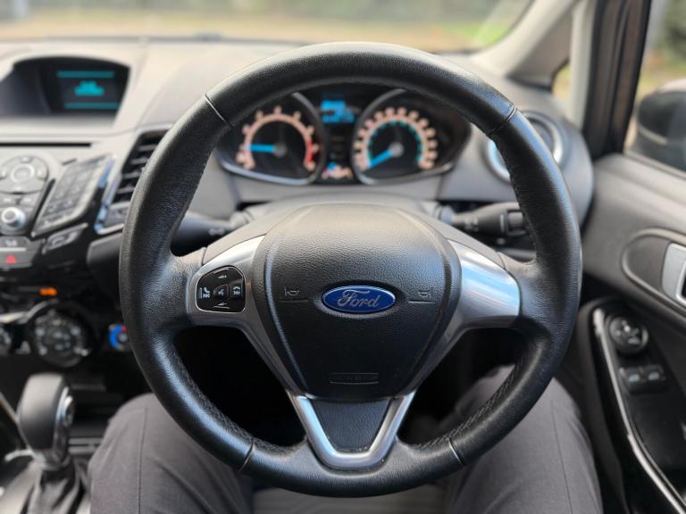 2014 Ford Fiesta 1.0 EcoBoost Zetec 5dr Powershift HATCHBACK Petrol Automatic