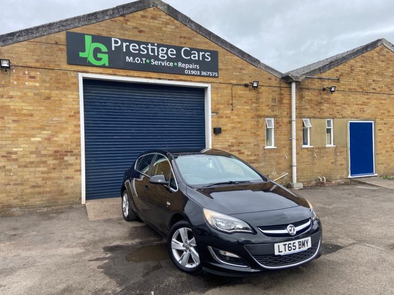 2015 Vauxhall Astra 1.4i SRi Hatchback 5dr Petrol Manual Euro 6 (100 ps)