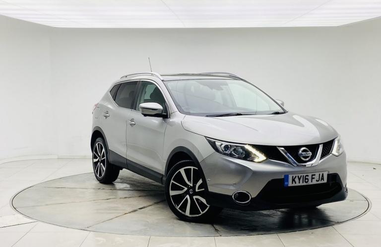 NISSAN QASHQAI 1.6 dCi Tekna Silver Auto Diesel 2016