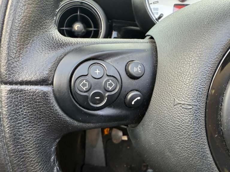 MINI CONVERTIBLE 1.6 Cooper D Convertible 2013