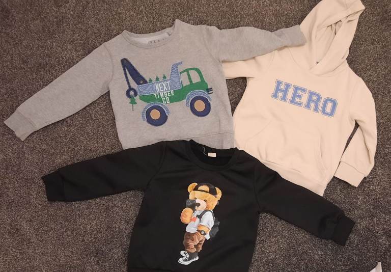 Boys jumpers 2.5 - 3.5 year old