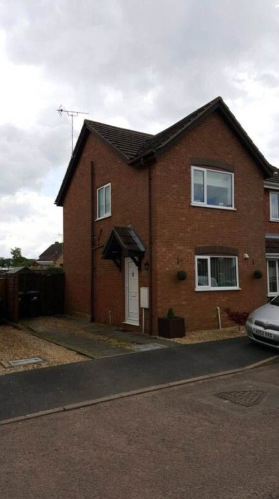 2 bedroom house for rent