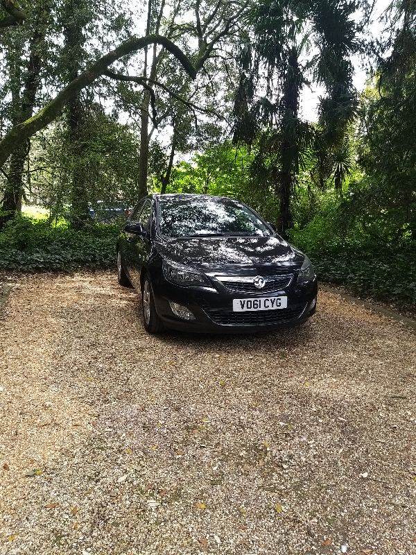 Vauxhall, ASTRA, Hatchback, 2011, Manual, 1686 (cc), 5 doors