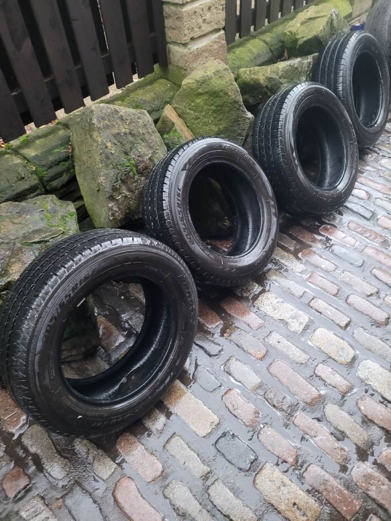 4x matching van tyres with good tread size 205 65 16c 