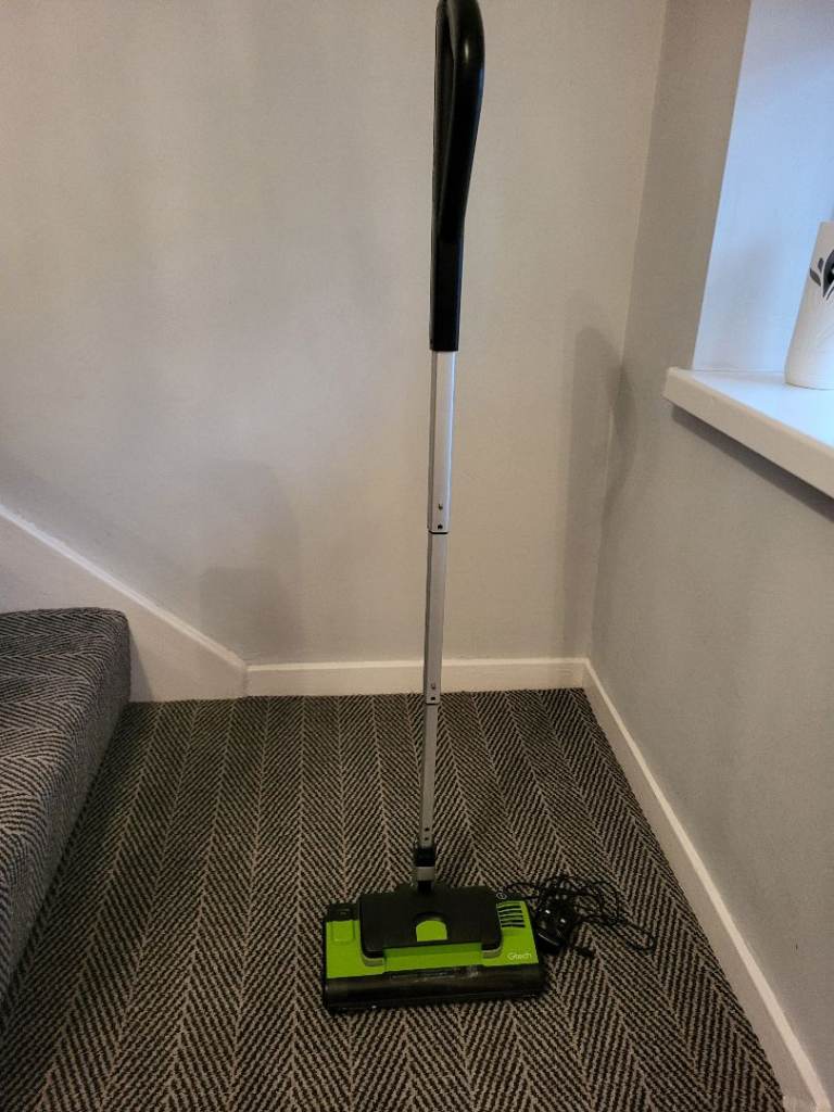 Gtech Cordless Vacuum Cleaner - 