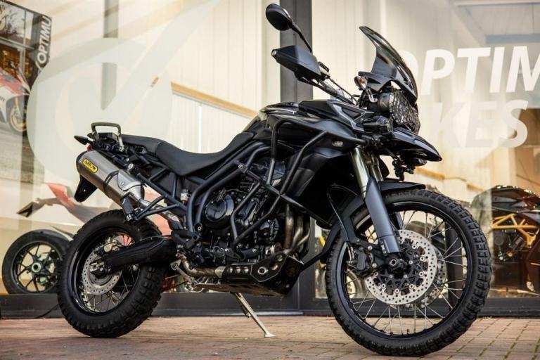 Triumph Tiger 800 XC ! ARROW ! EXTRAS ! VERY CLEAN