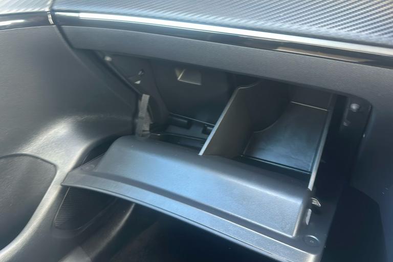  Peugeot 208 1.2 Puretech Allure Hatchback 5dr Petrol Manual Euro 6 s/s 100 Ps