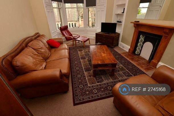 6 bedroom flat in Montpelier Park, Edinburgh, EH10 (6 bed) (#2745168)