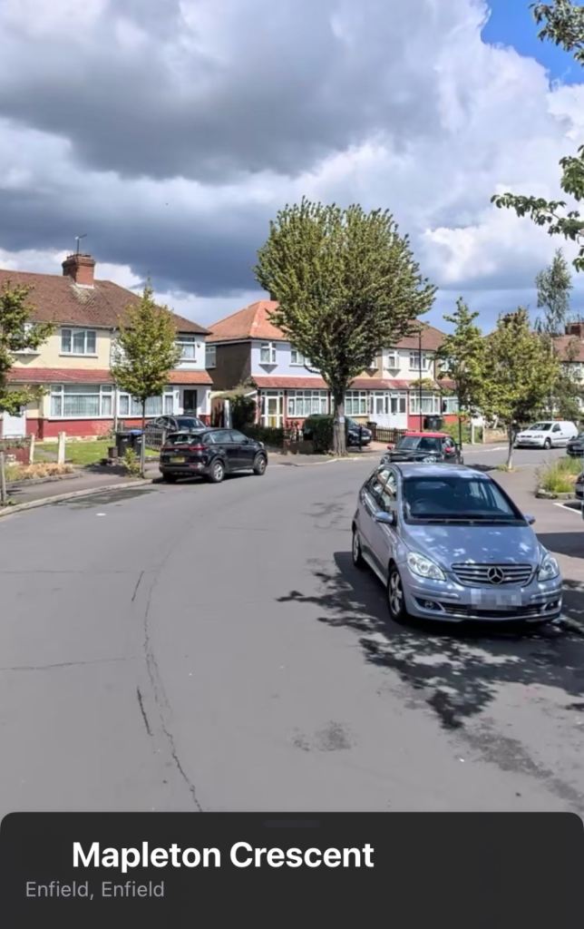 Rent *** Single Room Address: Mapleton Crescent, Enfield EN3 5RA