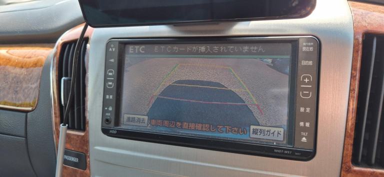Toyota Alphard 2 Berth Campervan with Fridge & Icebox
