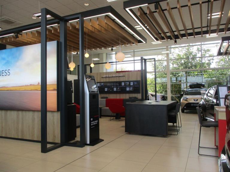 2024 Toyota C-HR 1.8 Hybrid Design 5dr CVT HATCHBACK PETROL/ELECTRIC Automatic