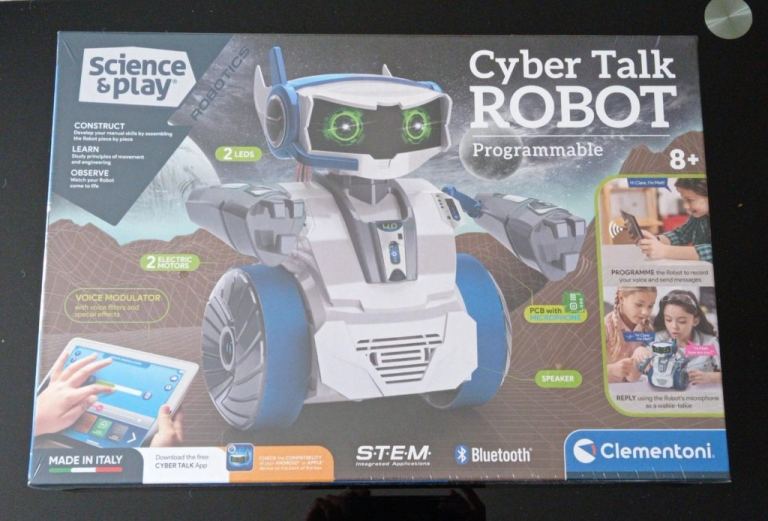 CYBER TALK ROBOT PROGRAMMABLE